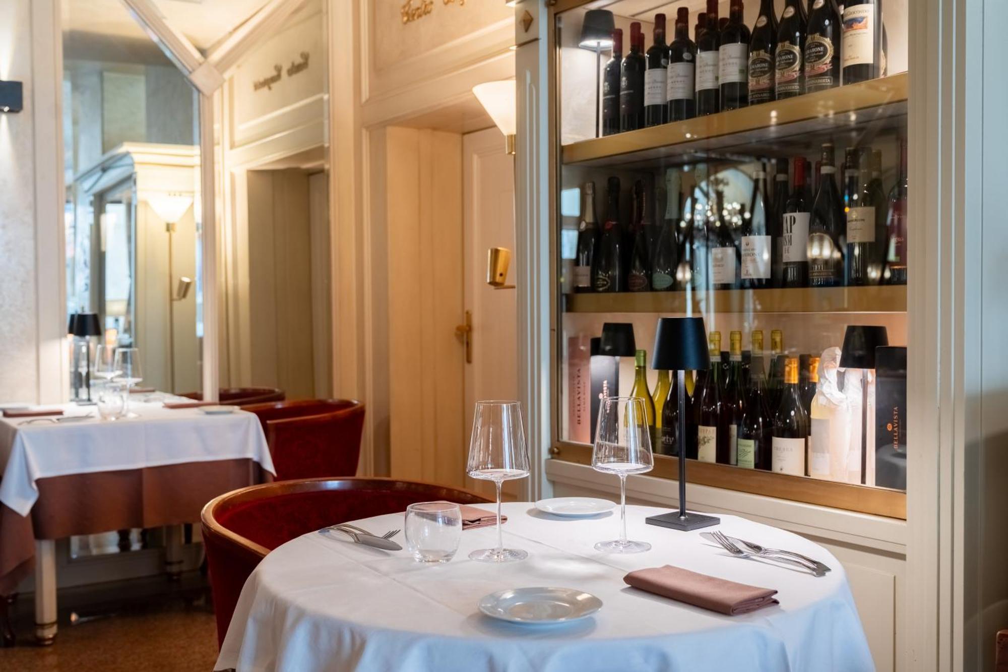 Hotel Vittoria Brescia Eksteriør bilde